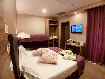 هتل اسمرالدو