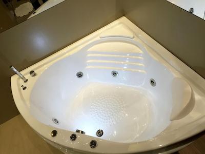 هتل اسمرالدو