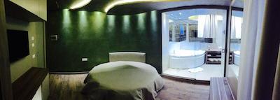 هتل اسمرالدو