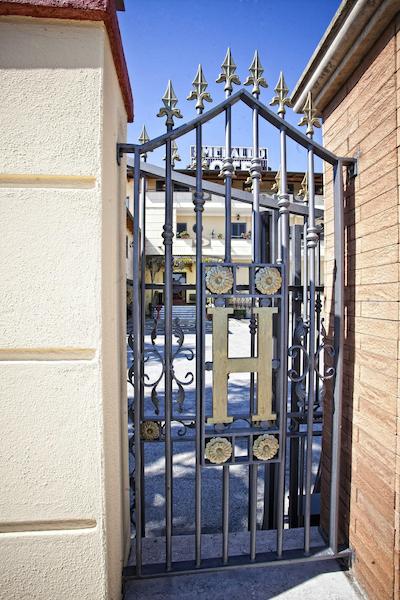 هتل اسمرالدو