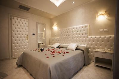 هتل اسمرالدو