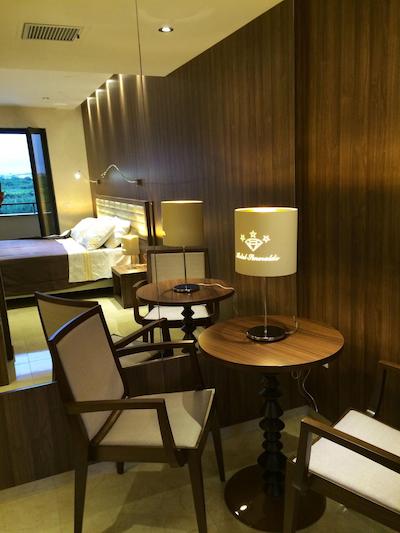 هتل اسمرالدو