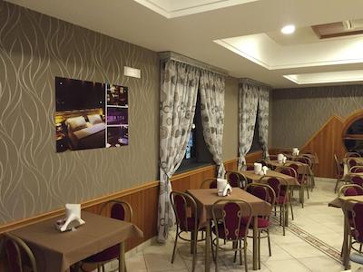 هتل اسمرالدو