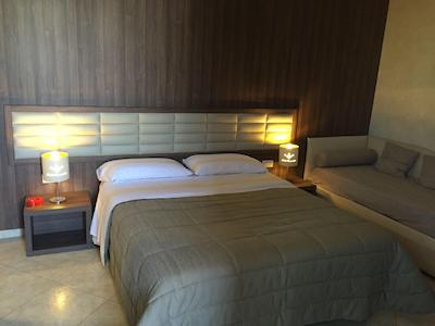 هتل اسمرالدو