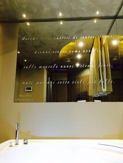 هتل اسمرالدو