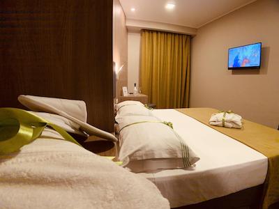 هتل اسمرالدو