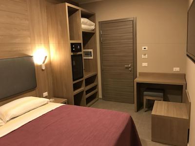 هتل اسمرالدو