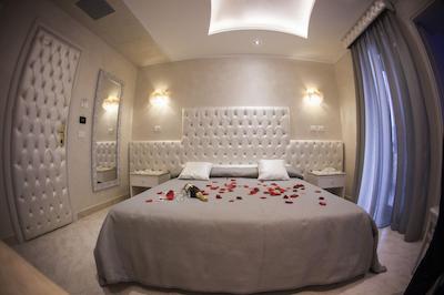 هتل اسمرالدو