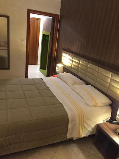 هتل اسمرالدو