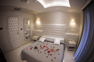 هتل اسمرالدو