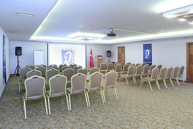 آدانا گاردن بیزنس هتل