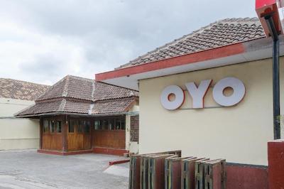 او وای او 1700 دانورجان گست هاوس