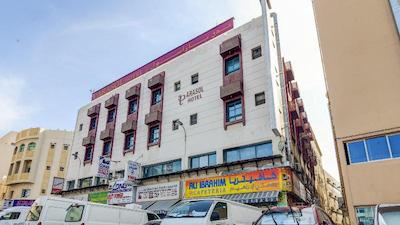 او وای او 271 پاراسول هتل