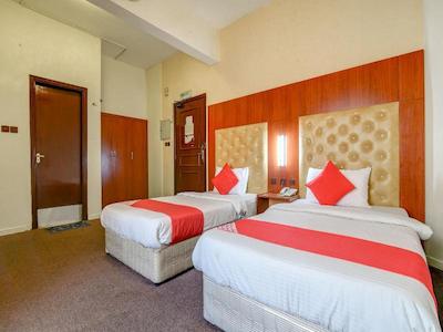 او وای او 271 پاراسول هتل