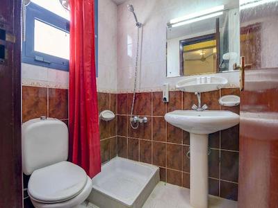 او وای او 271 پاراسول هتل