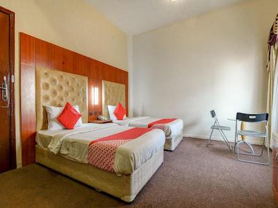 او وای او 271 پاراسول هتل