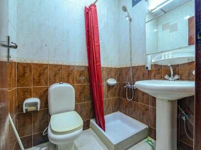 او وای او 271 پاراسول هتل