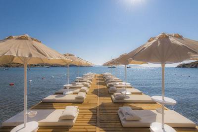 لا برزا سوئیت اند هتل