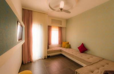 لا برزا سوئیت اند هتل