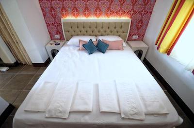 لا برزا سوئیت اند هتل