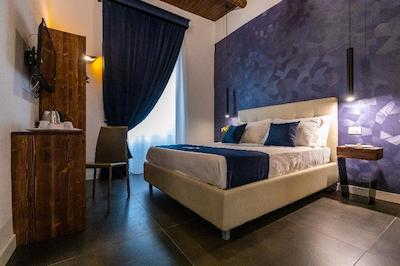 سانتا کیارا این