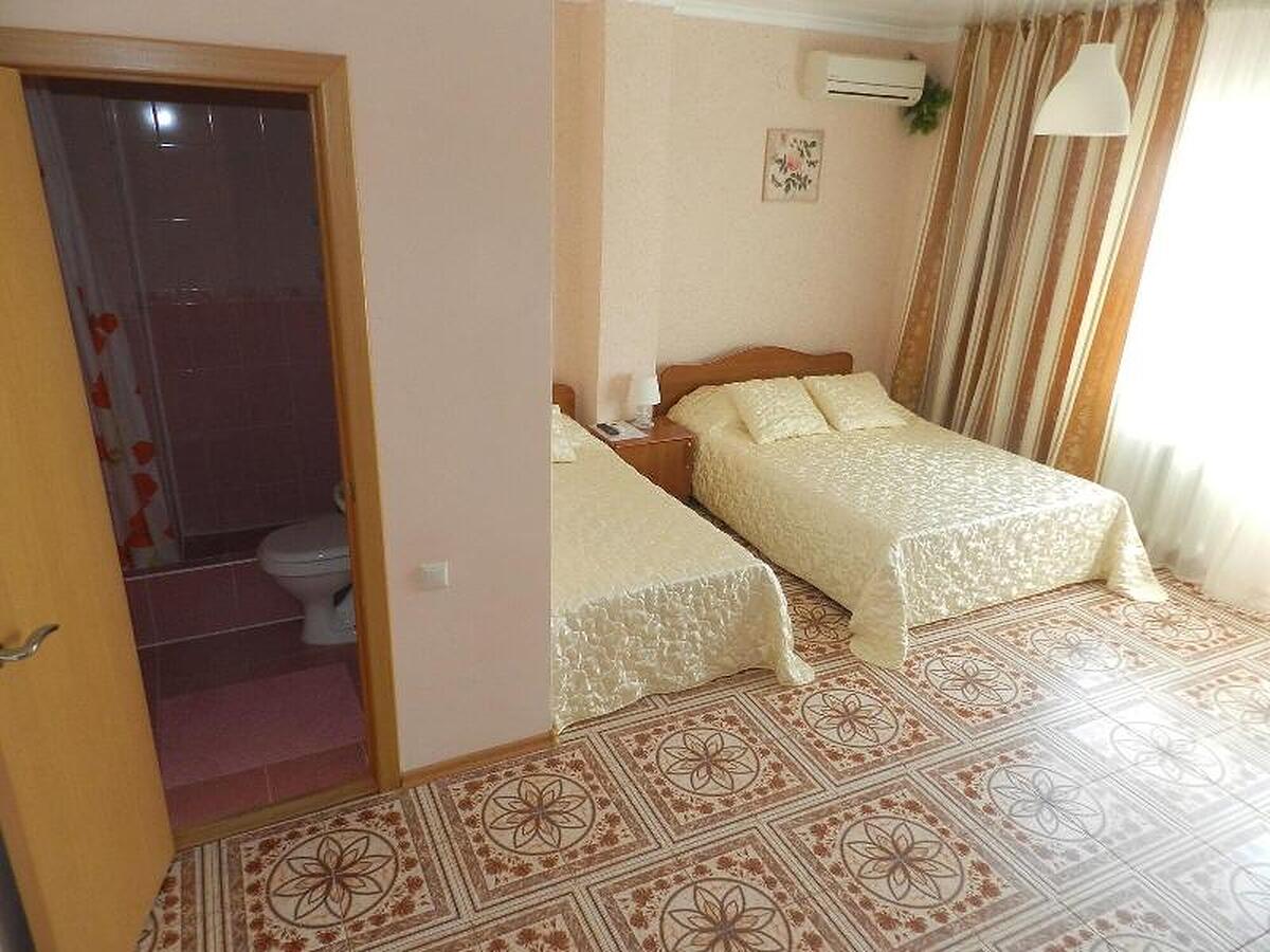 مارو گست هاوس