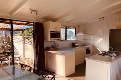 وایهکه آیلند متل