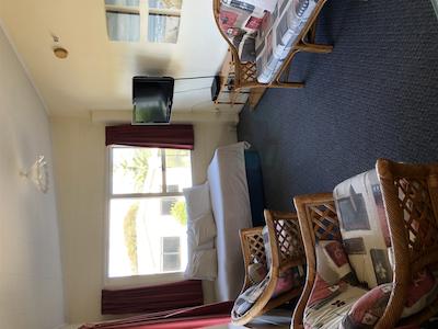 وایهکه آیلند متل