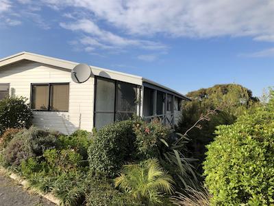 وایهکه آیلند متل