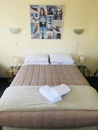 وایهکه آیلند متل