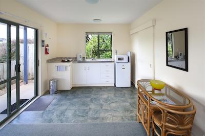 وایهکه آیلند متل