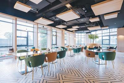 اتور هتل های اسپید ریل وی استیشن هاربین