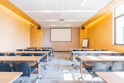 اتور هتل های اسپید ریل وی استیشن هاربین