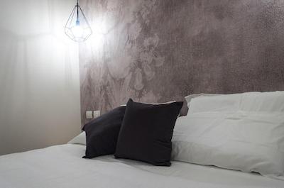 هومی بی ان بی