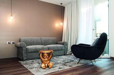 هومی بی ان بی