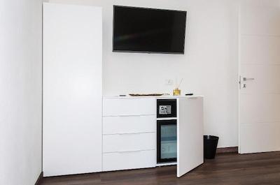 هومی بی ان بی