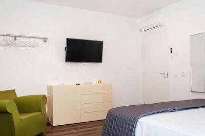 هومی بی ان بی