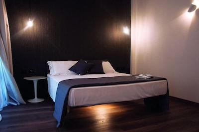 هومی بی ان بی