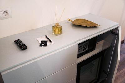 هومی بی ان بی