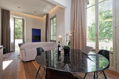 ام 7 کونتپورری آپارتماتز