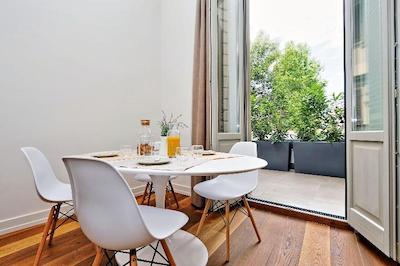 ام 7 کونتپورری آپارتماتز