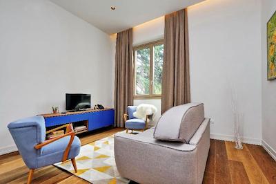 ام 7 کونتپورری آپارتماتز