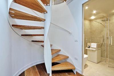 ام 7 کونتپورری آپارتماتز