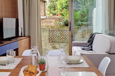 ام 7 کونتپورری آپارتماتز