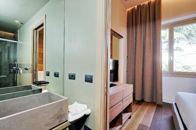 ام 7 کونتپورری آپارتماتز