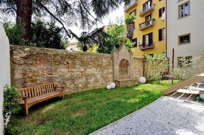 ام 7 کونتپورری آپارتماتز