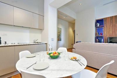 ام 7 کونتپورری آپارتماتز