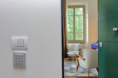 ام 7 کونتپورری آپارتماتز