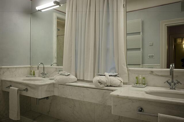 رلیز دلگی آنجلی