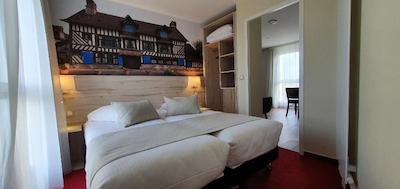 د اورجینالز سیتی هتل آکادین پونت اودمر